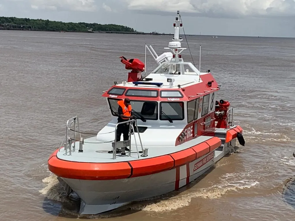 14m Fire Fighting & Rescue Boat