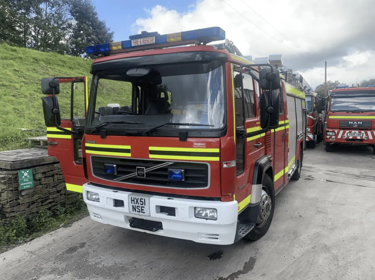 For Sale - Angloco - Volvo FL6 B-Type year 2001